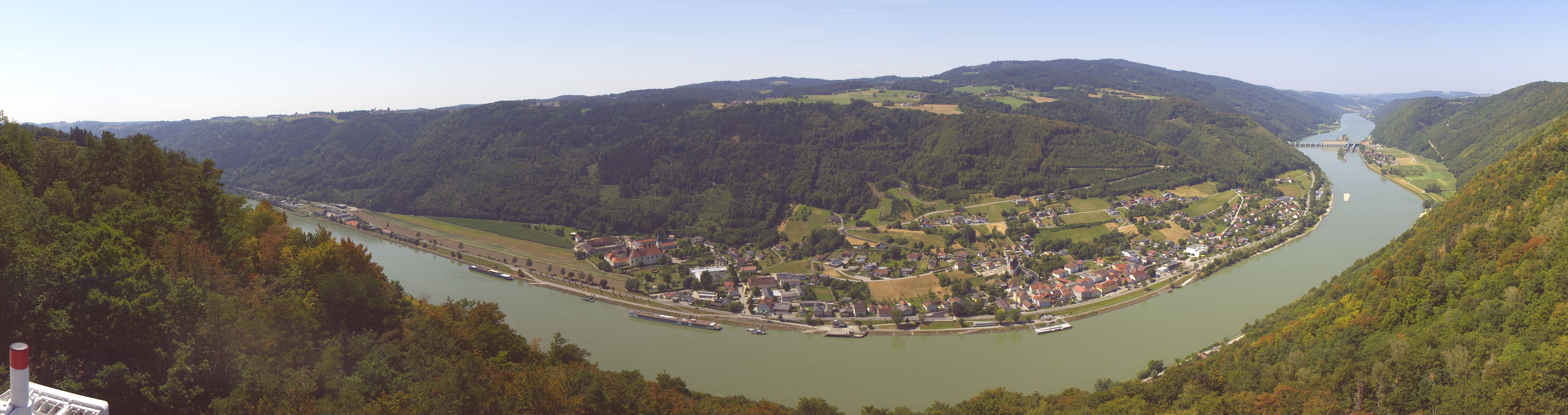 Archiv Foto Webcam Blick auf die Donau vom Penzenstein