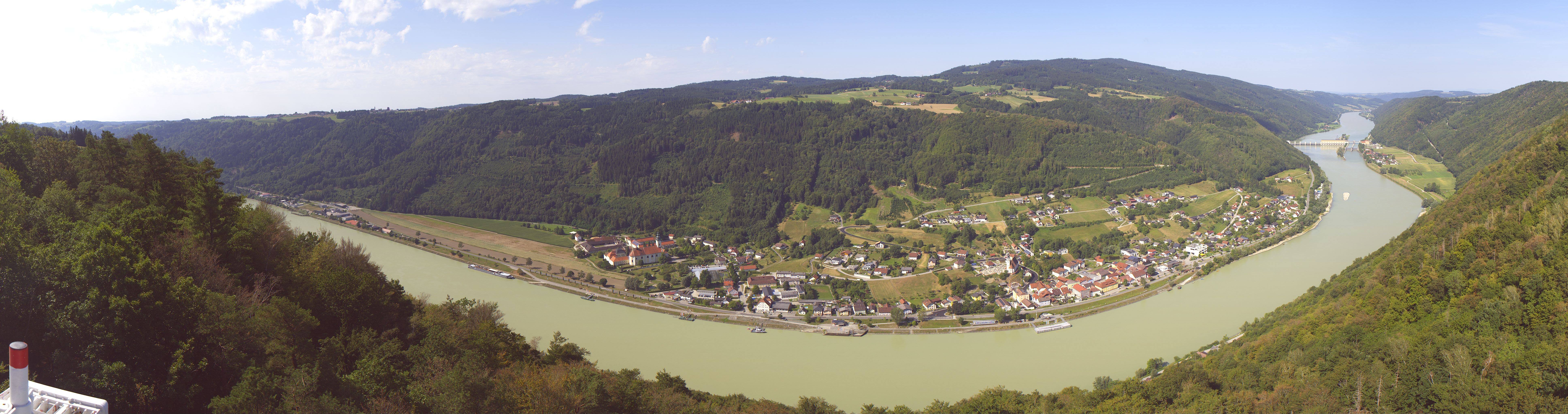 Archiv Foto Webcam Blick auf die Donau vom Penzenstein