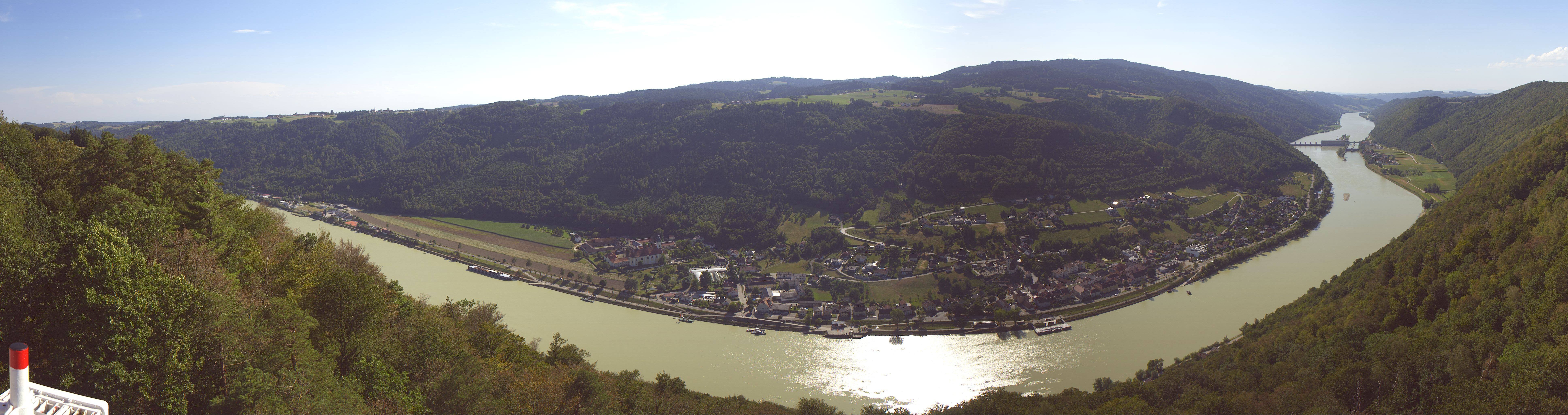Archiv Foto Webcam Blick auf die Donau vom Penzenstein