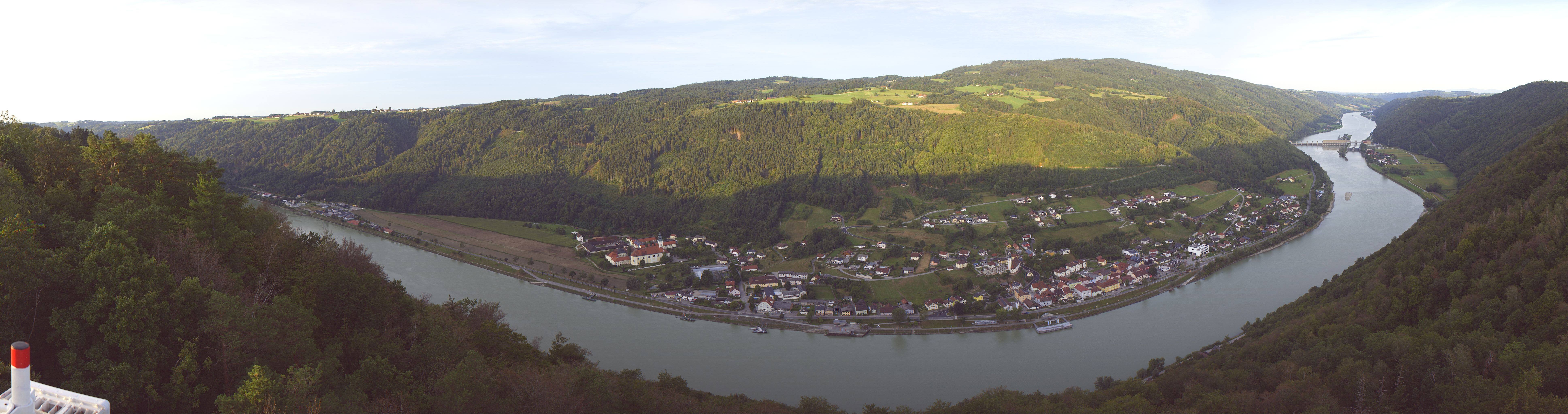 Archiv Foto Webcam Blick auf die Donau vom Penzenstein