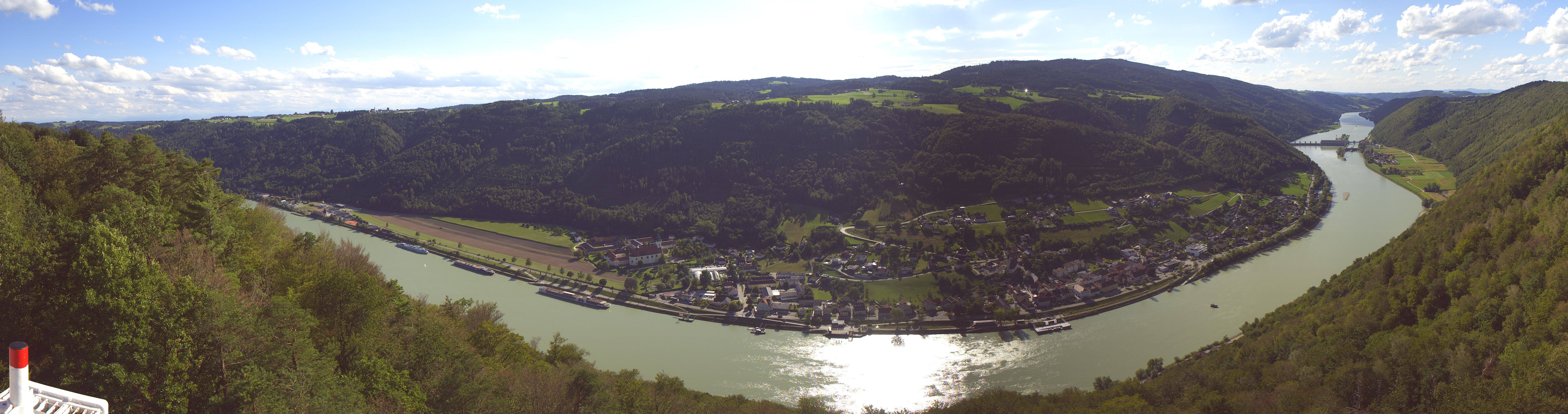 Archiv Foto Webcam Blick auf die Donau vom Penzenstein