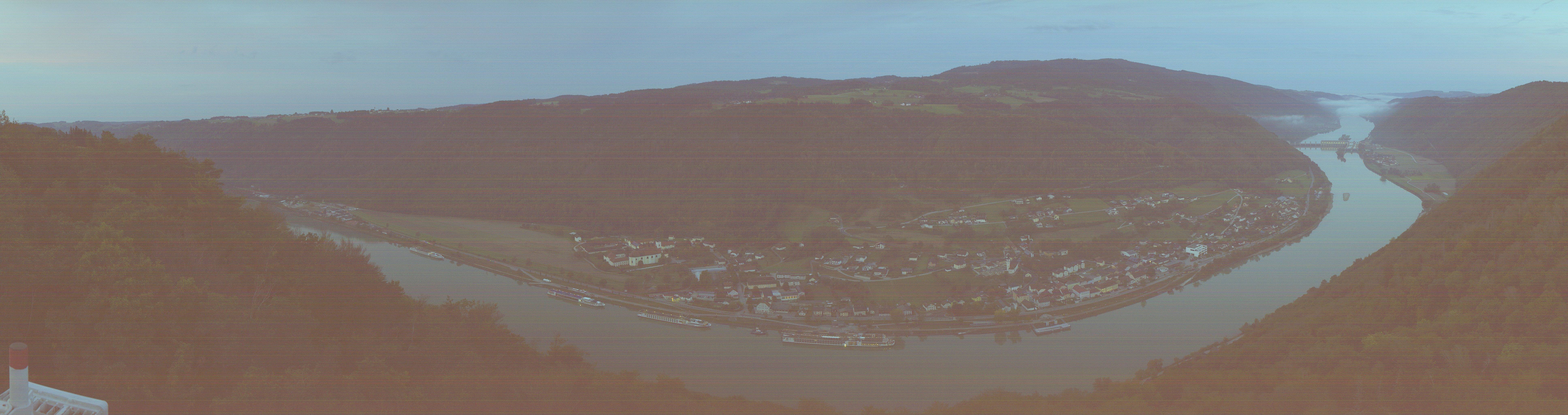 Archiv Foto Webcam Blick auf die Donau vom Penzenstein