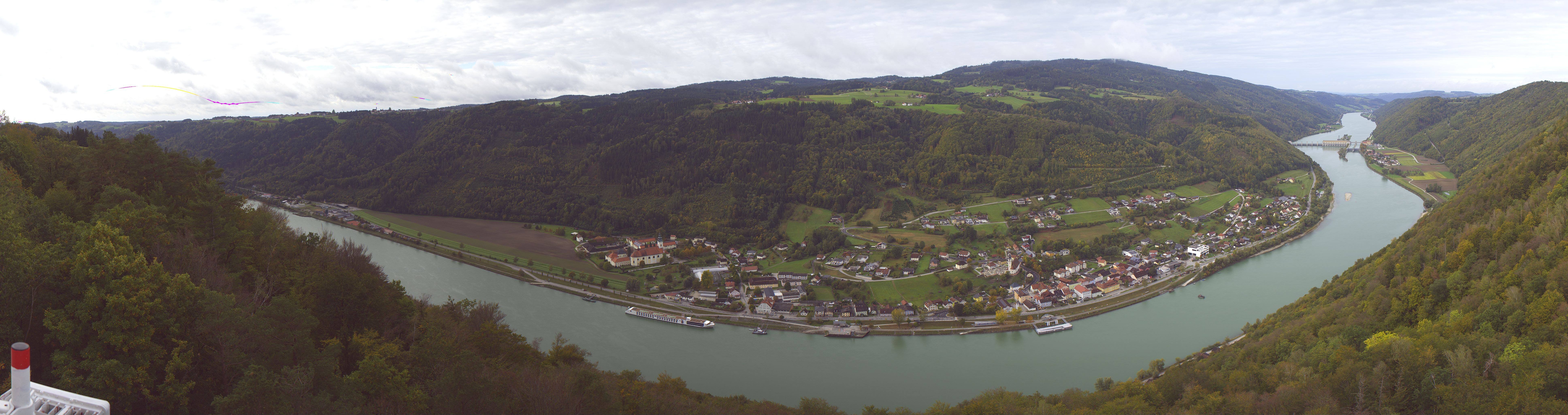 Archiv Foto Webcam Blick auf die Donau vom Penzenstein