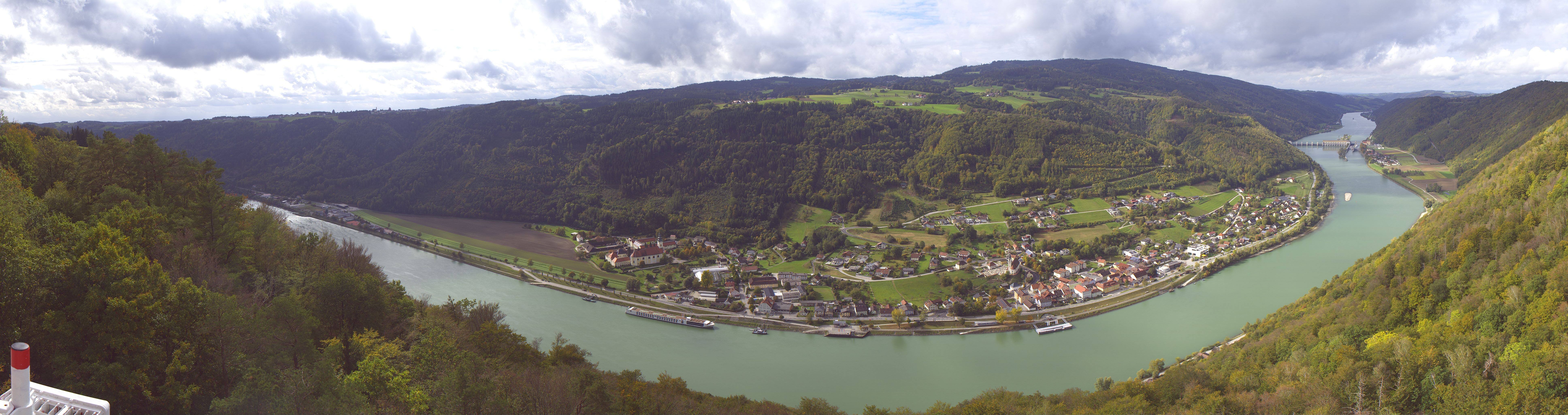 Archiv Foto Webcam Blick auf die Donau vom Penzenstein