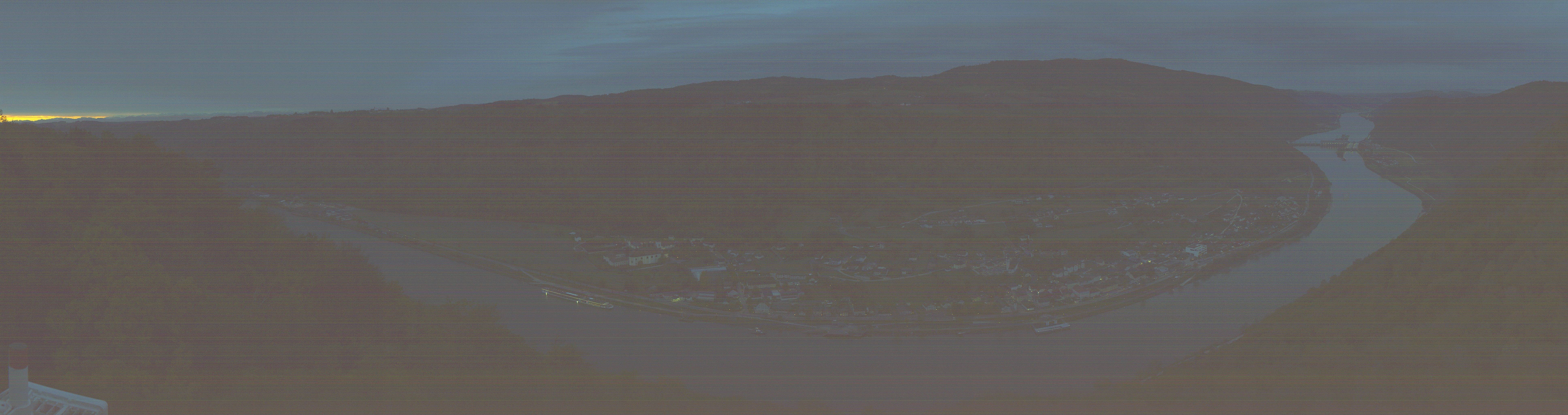 Archiv Foto Webcam Blick auf die Donau vom Penzenstein