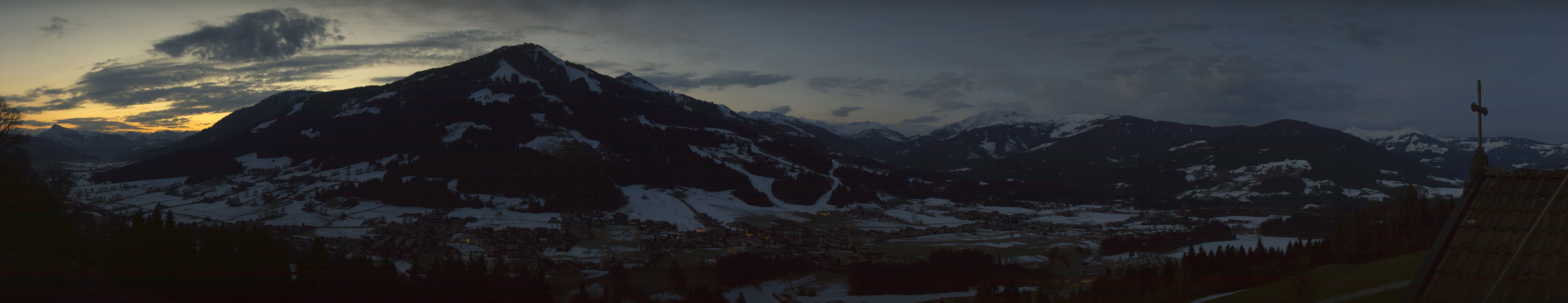 Archiv Foto Webcam Dorfkamera über Westendorf am Wilden Kaiser
