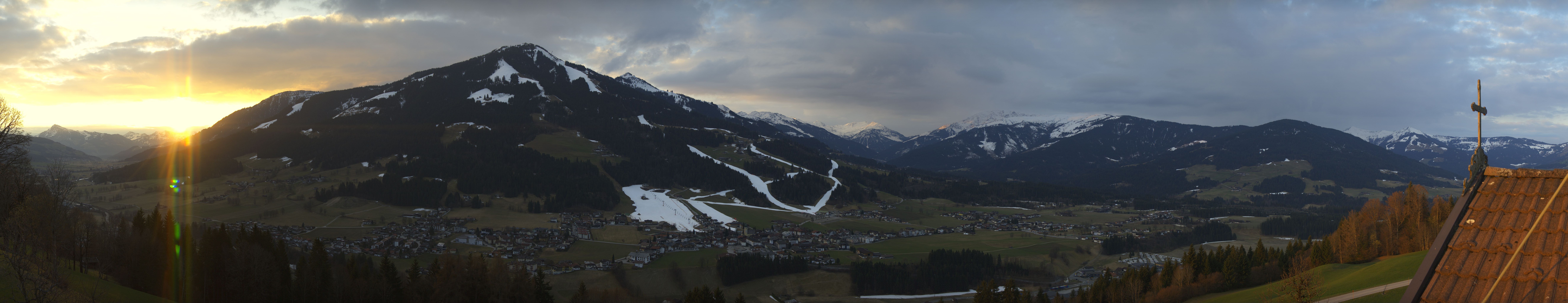 Archiv Foto Webcam Dorfkamera über Westendorf am Wilden Kaiser