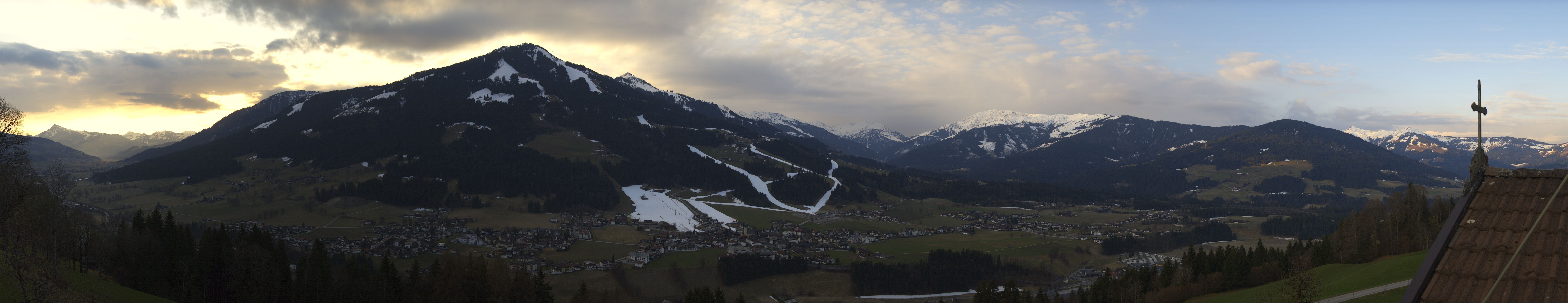 Archiv Foto Webcam Dorfkamera über Westendorf am Wilden Kaiser