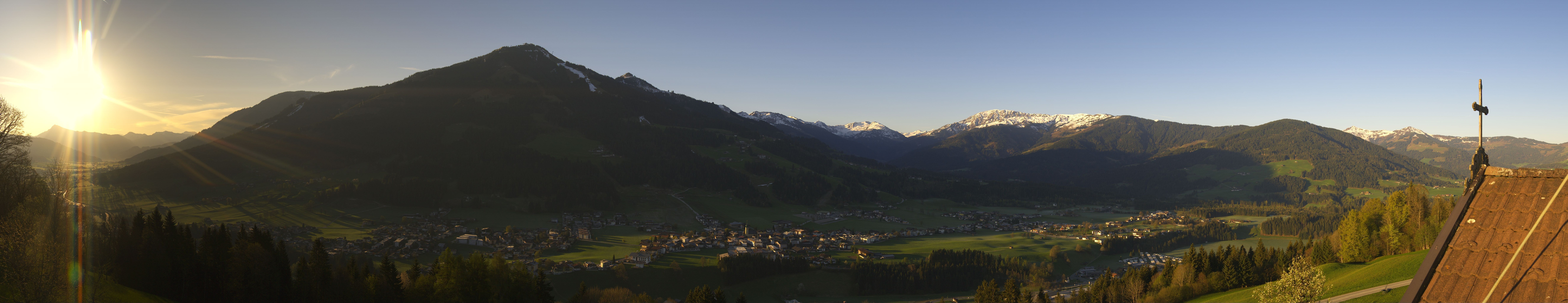 Archiv Foto Webcam Dorfkamera über Westendorf am Wilden Kaiser