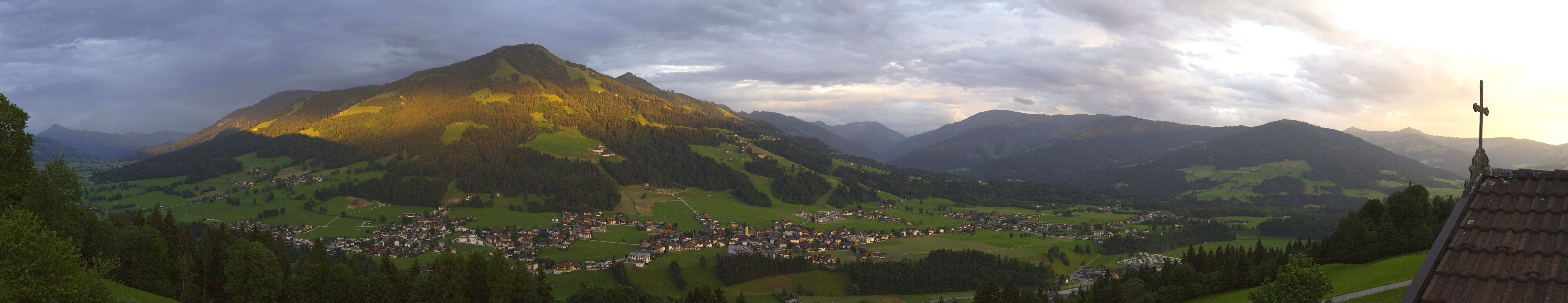 Archiv Foto Webcam Dorfkamera über Westendorf am Wilden Kaiser