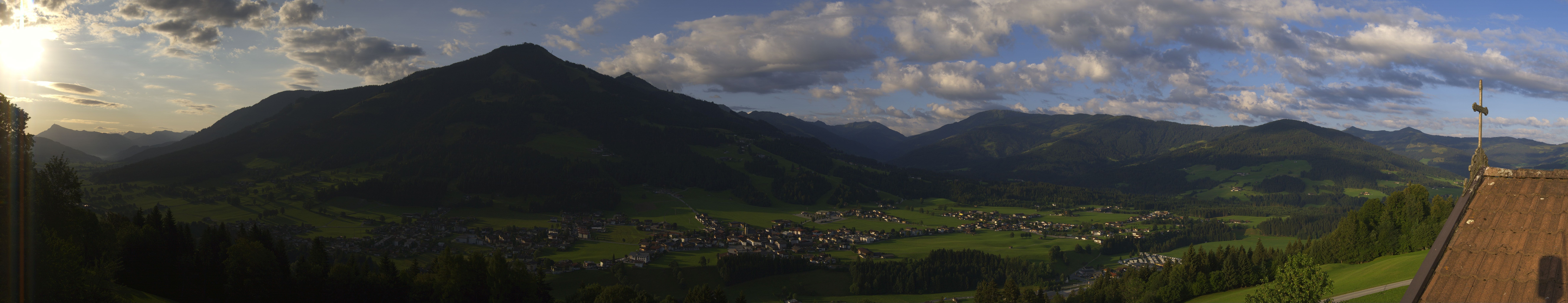 Archiv Foto Webcam Dorfkamera über Westendorf am Wilden Kaiser