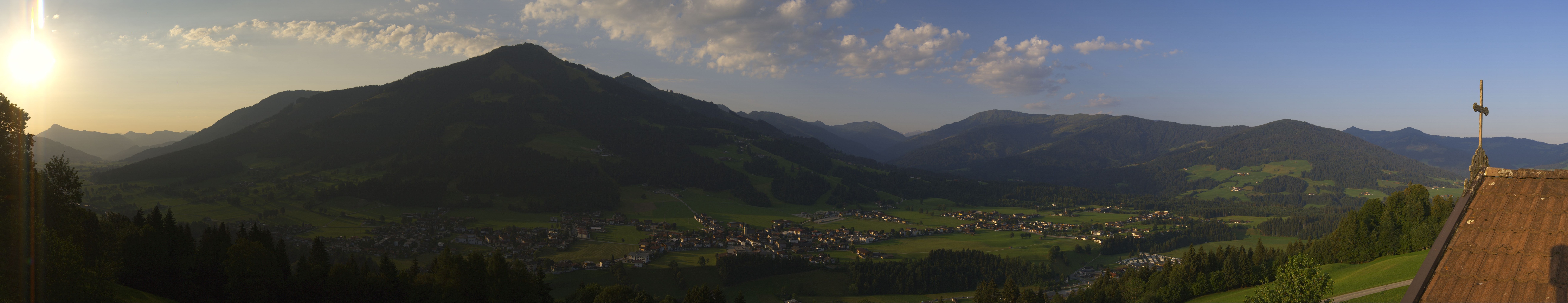 Archiv Foto Webcam Dorfkamera über Westendorf am Wilden Kaiser