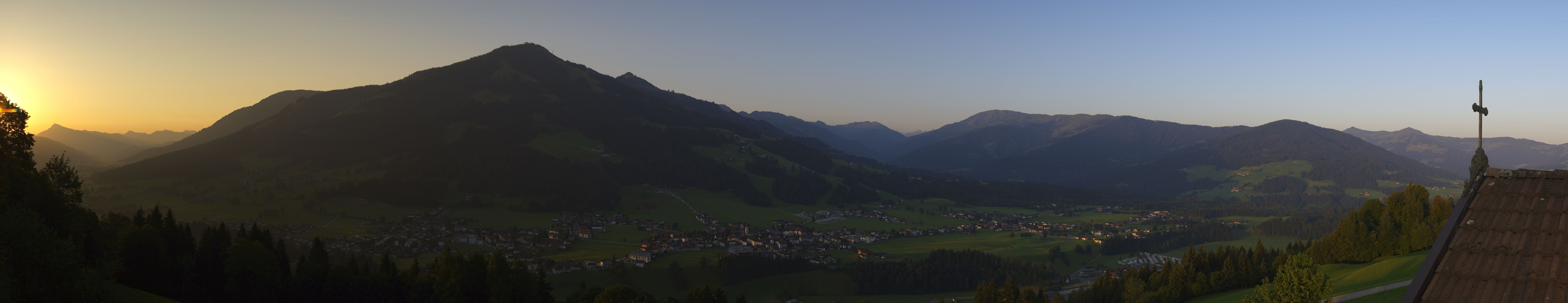 Archiv Foto Webcam Dorfkamera über Westendorf am Wilden Kaiser