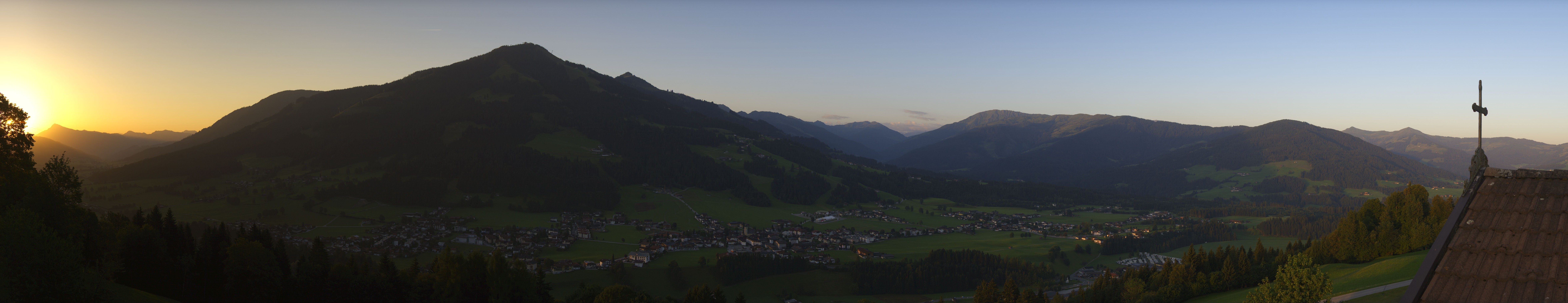 Archiv Foto Webcam Dorfkamera über Westendorf am Wilden Kaiser