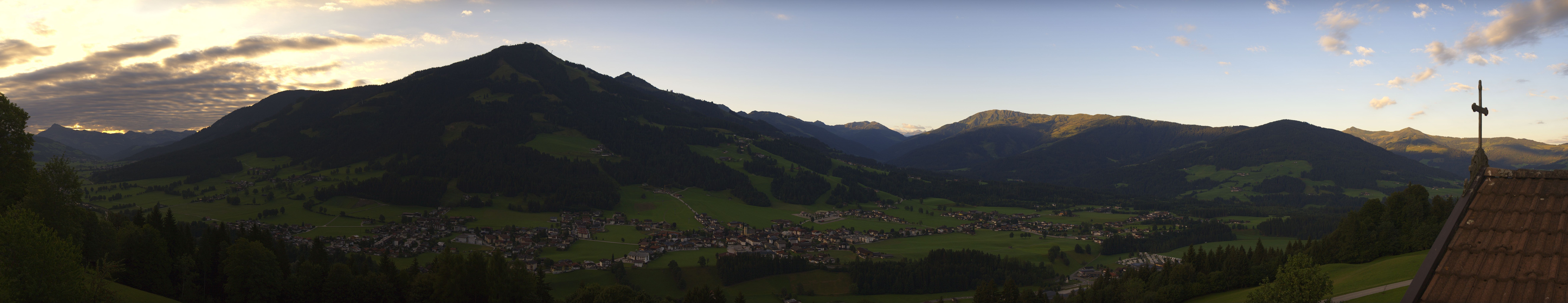Archiv Foto Webcam Dorfkamera über Westendorf am Wilden Kaiser