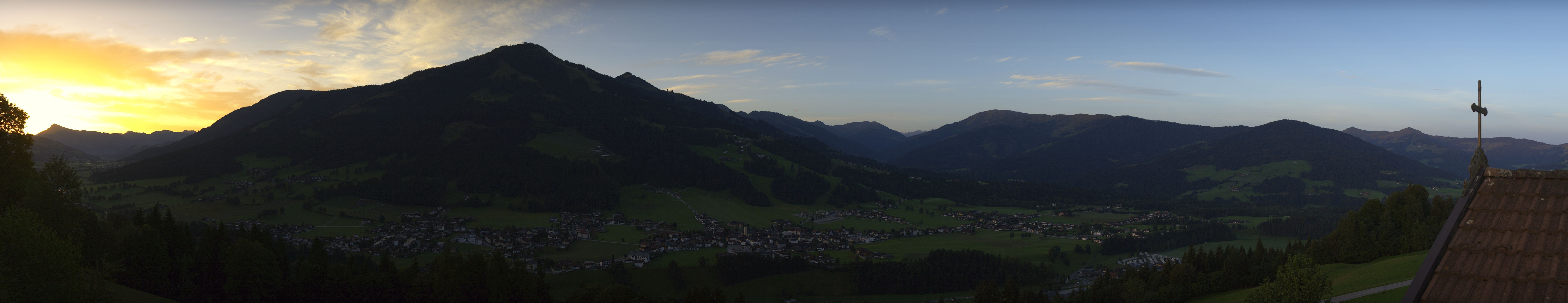 Archiv Foto Webcam Dorfkamera über Westendorf am Wilden Kaiser