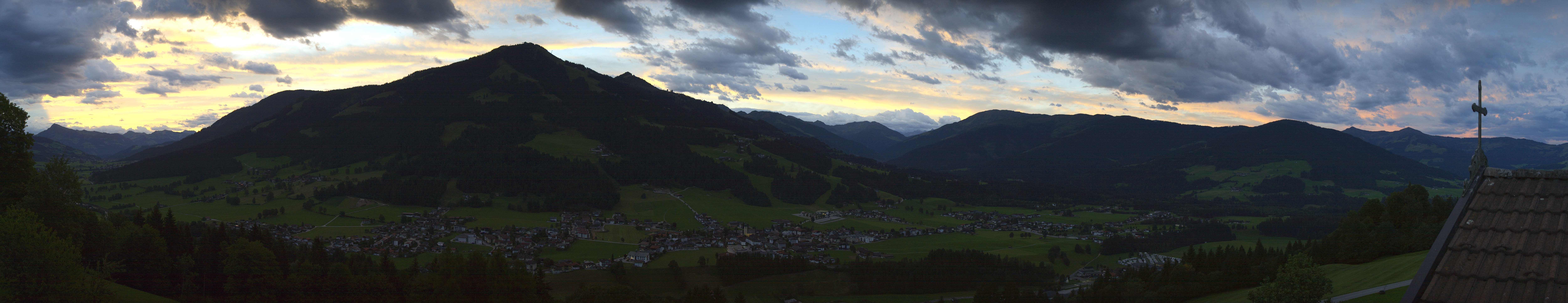 Archiv Foto Webcam Dorfkamera über Westendorf am Wilden Kaiser