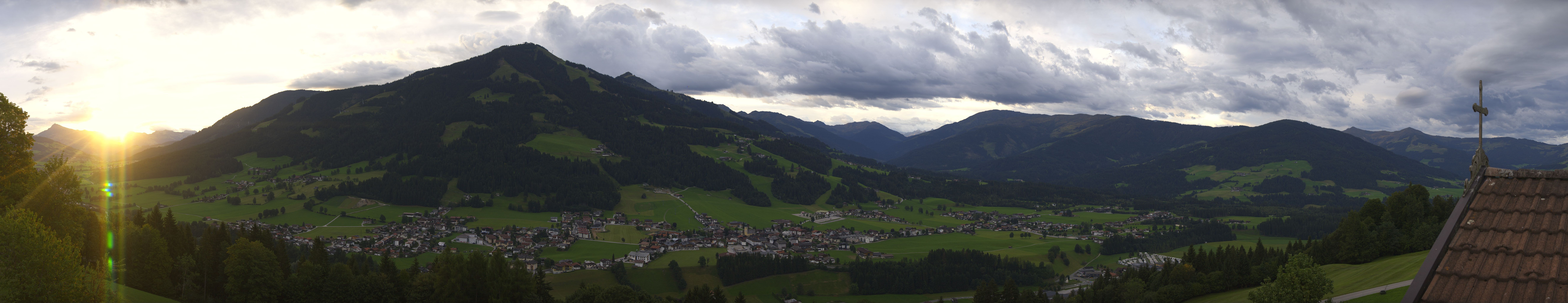 Archiv Foto Webcam Dorfkamera über Westendorf am Wilden Kaiser