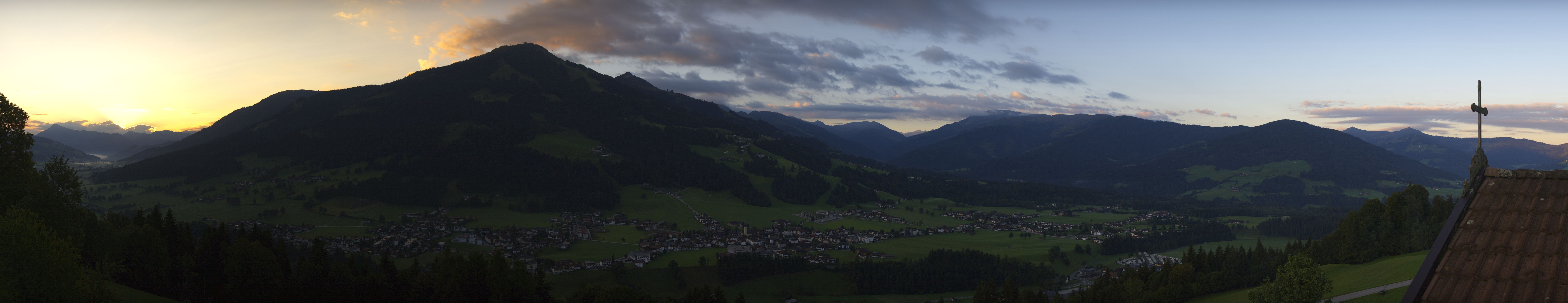 Archiv Foto Webcam Dorfkamera über Westendorf am Wilden Kaiser