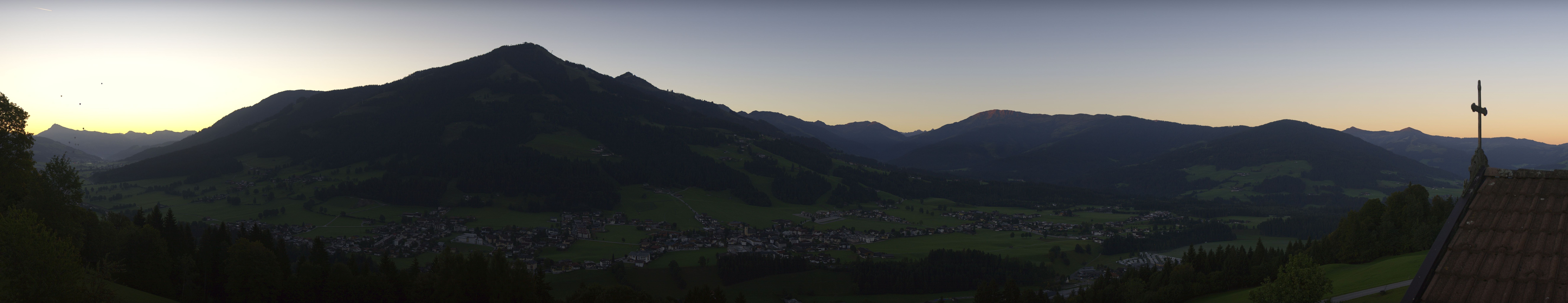 Archiv Foto Webcam Dorfkamera über Westendorf am Wilden Kaiser
