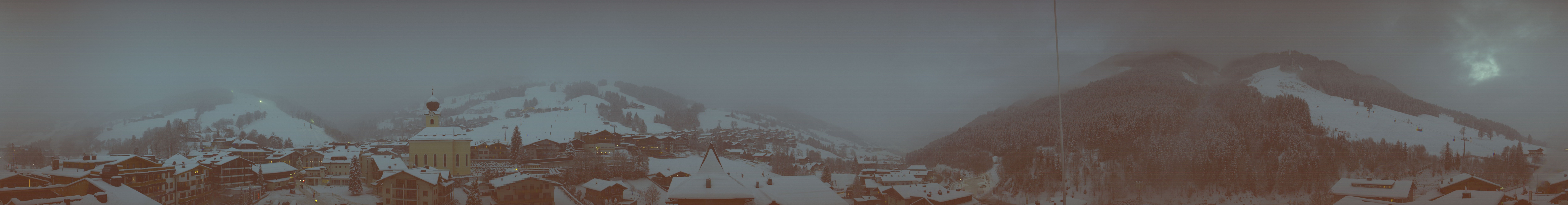 Archiv Foto Webcam Blick über Saalbach vom Alpinresort
