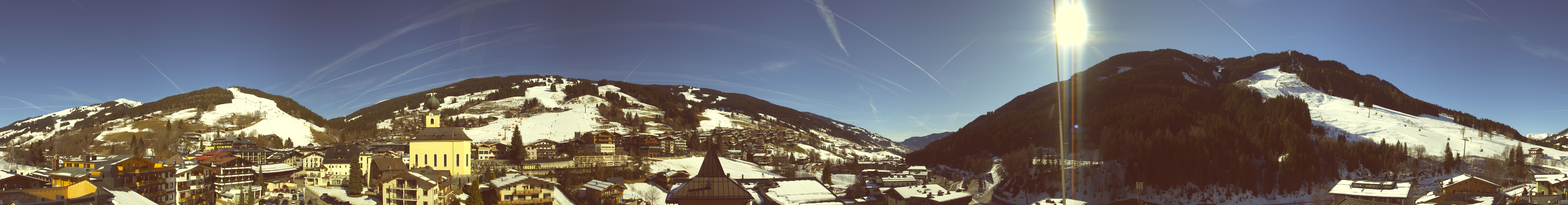 Archived image Webcam Panorama: Alpinresort Saalbach