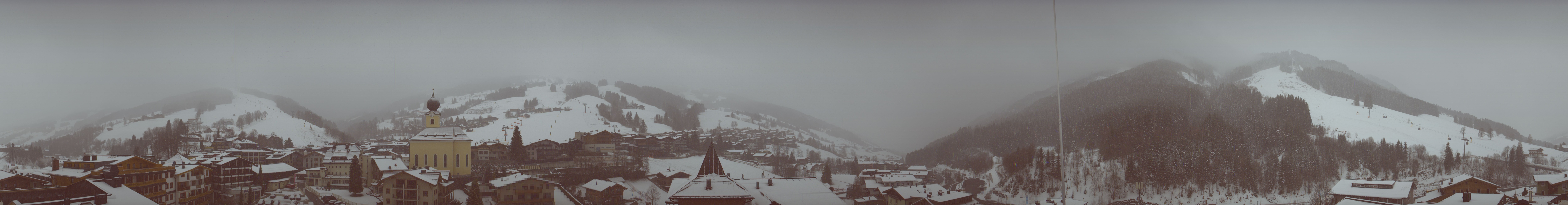 Archiv Foto Webcam Blick über Saalbach vom Alpinresort