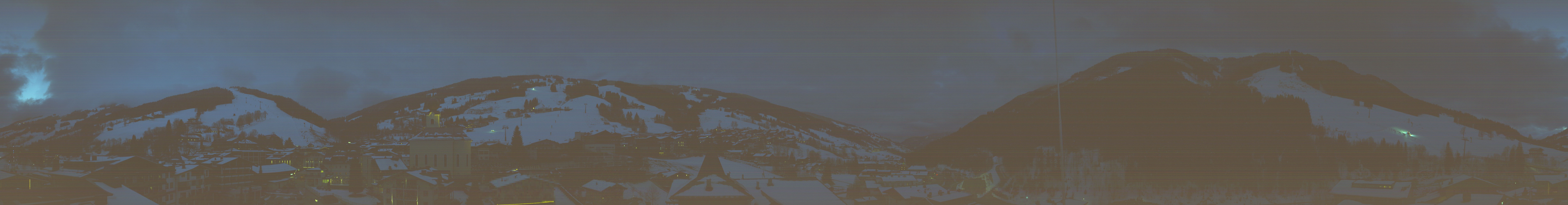 Archiv Foto Webcam Blick über Saalbach vom Alpinresort
