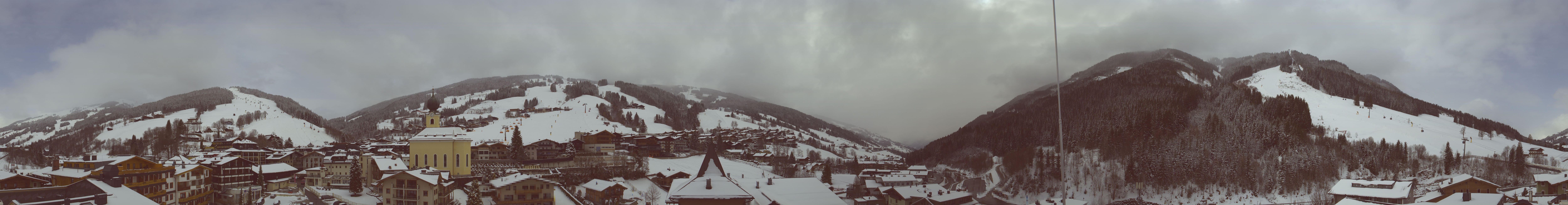 Archived image Webcam Panorama: Alpinresort Saalbach