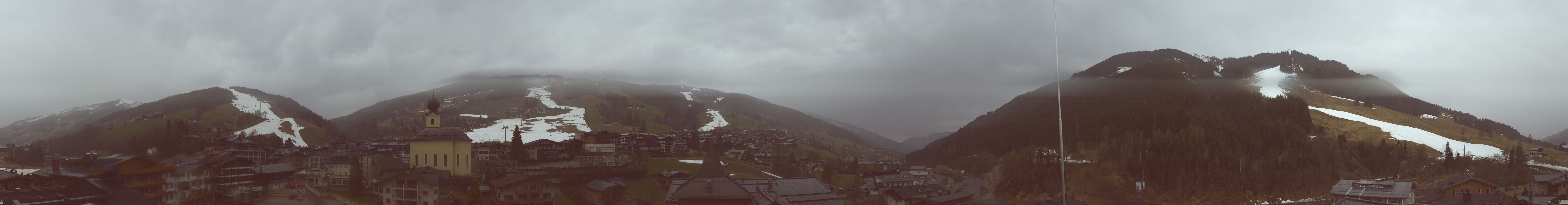 Archived image Webcam Panorama: Alpinresort Saalbach