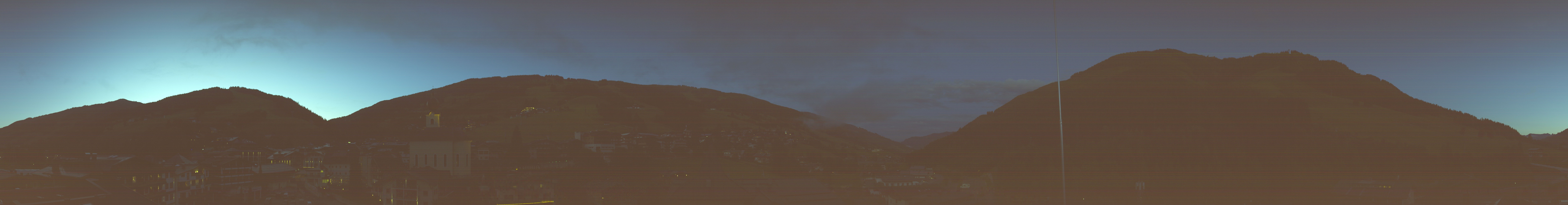 Archived image Webcam Panorama: Alpinresort Saalbach