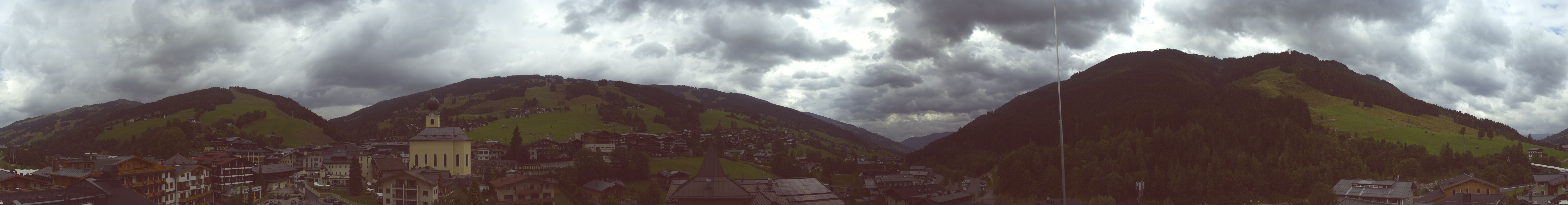 Archived image Webcam Panorama: Alpinresort Saalbach