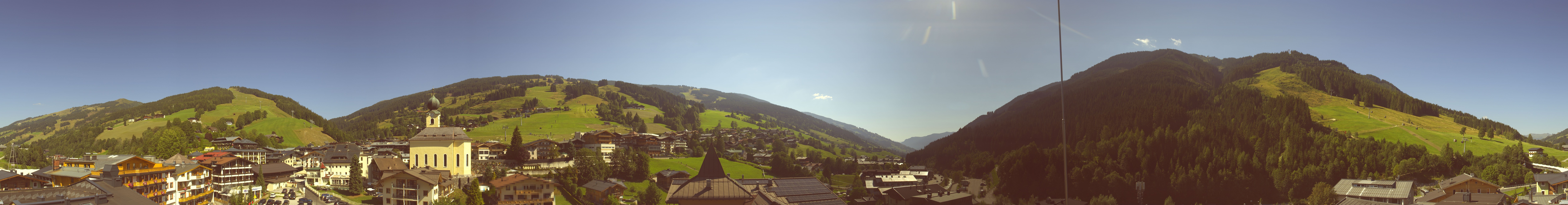 Archiv Foto Webcam Blick über Saalbach vom Alpinresort