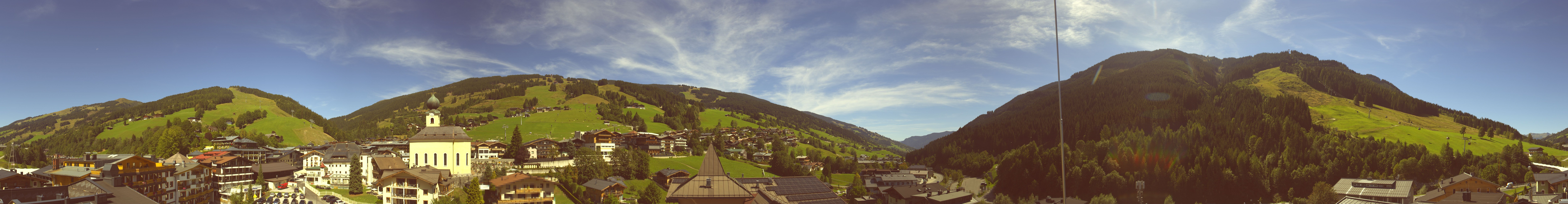 Archived image Webcam Panorama: Alpinresort Saalbach