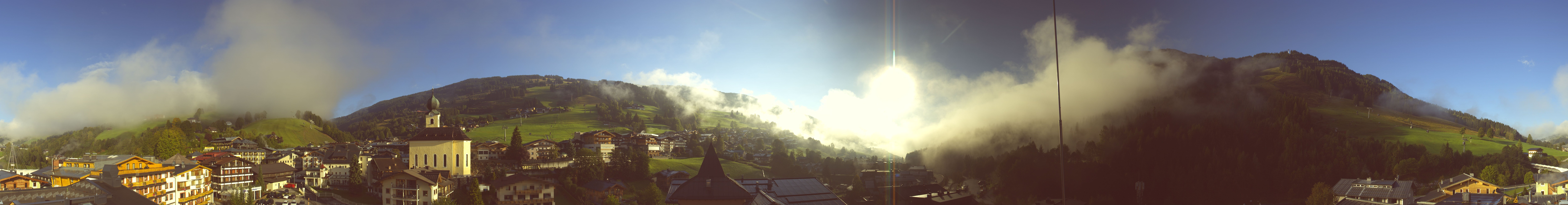 Archived image Webcam Panorama: Alpinresort Saalbach