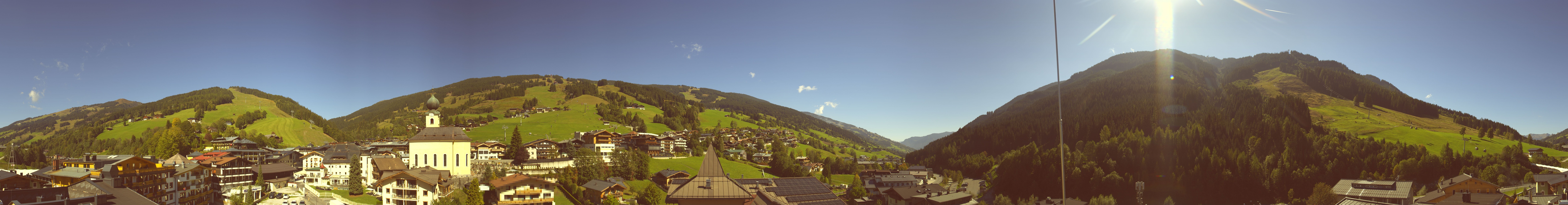 Archived image Webcam Panorama: Alpinresort Saalbach