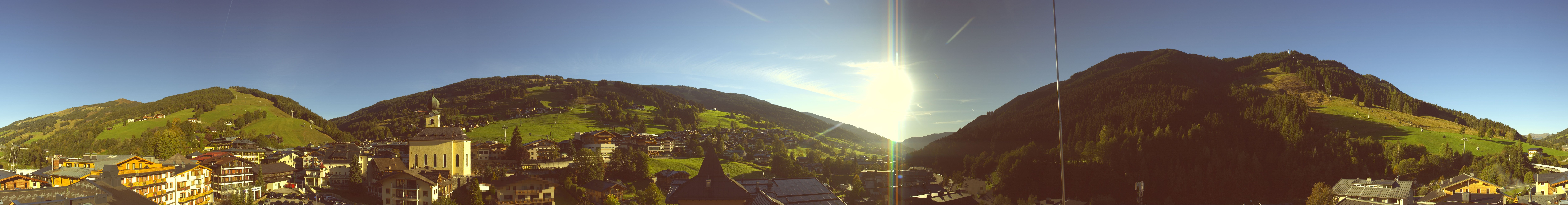Archived image Webcam Panorama: Alpinresort Saalbach