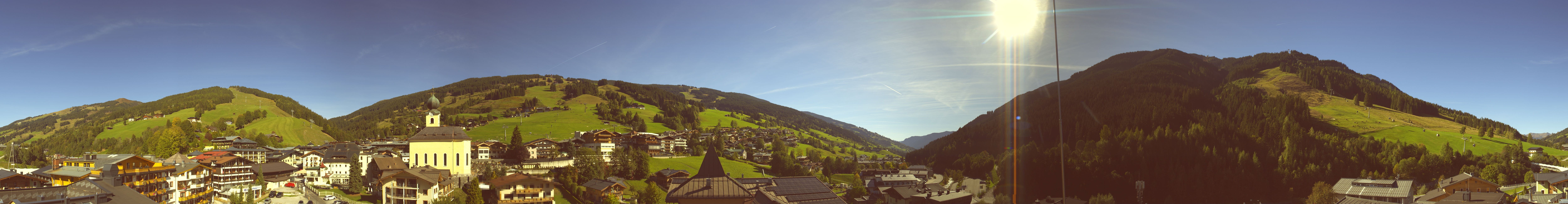 Archived image Webcam Panorama: Alpinresort Saalbach