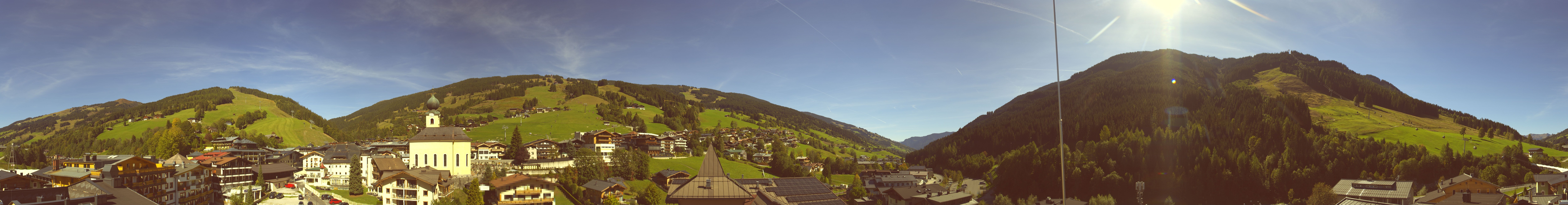Archived image Webcam Panorama: Alpinresort Saalbach