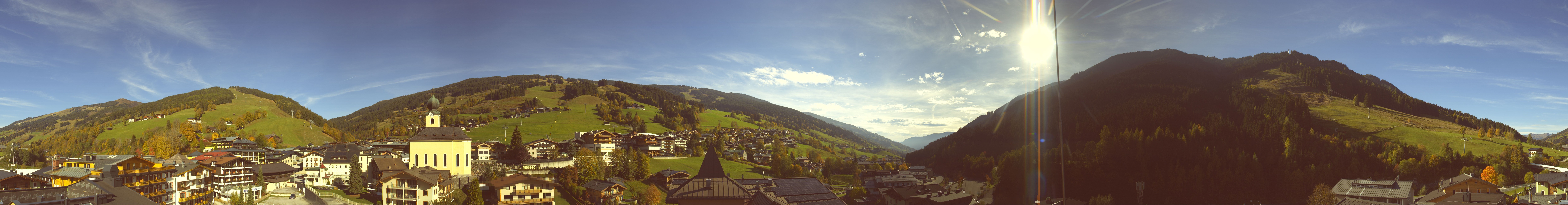 Archiv Foto Webcam Blick über Saalbach vom Alpinresort