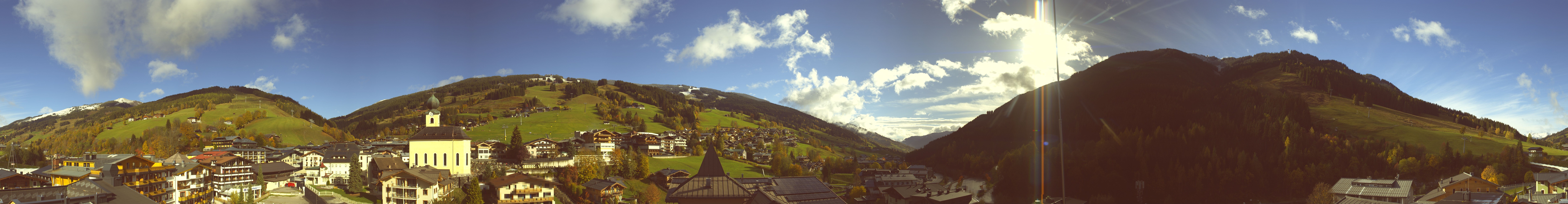 Archived image Webcam Panorama: Alpinresort Saalbach