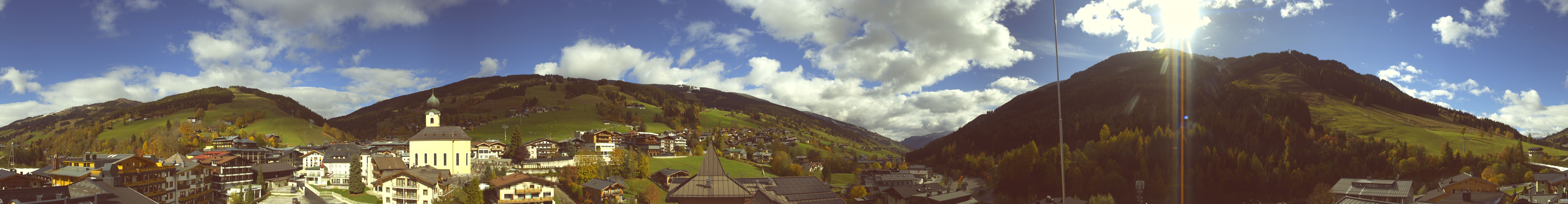 Archived image Webcam Panorama: Alpinresort Saalbach