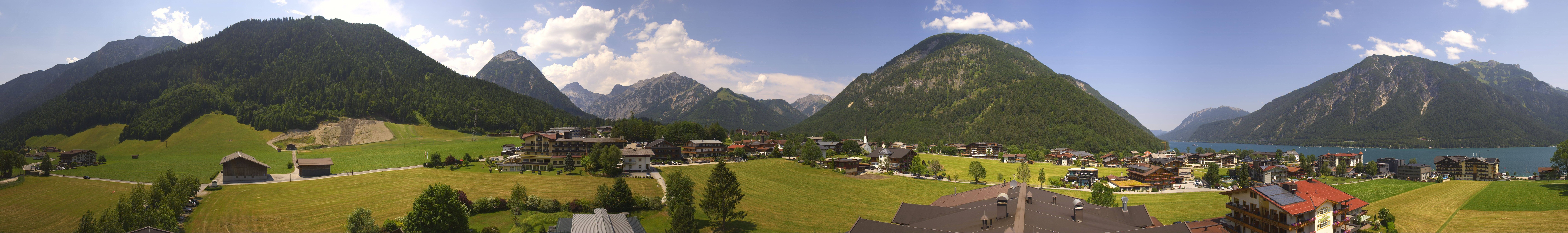 Archived image Webcam Panorama of Pertisau and Achensee