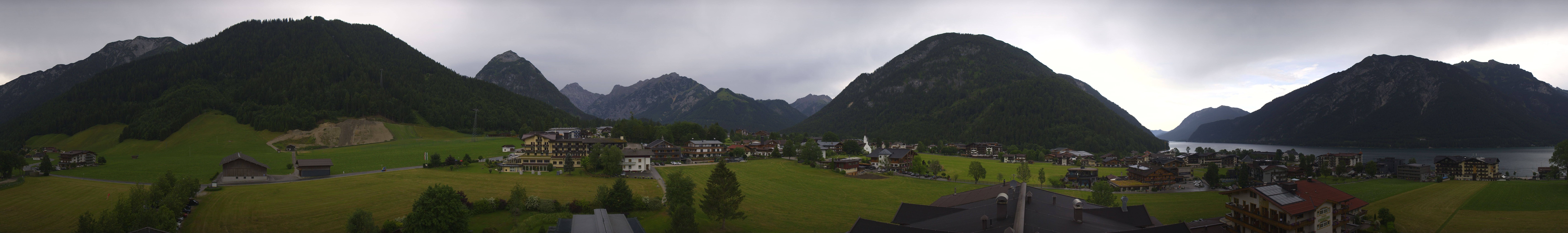 Archived image Webcam Panorama of Pertisau and Achensee