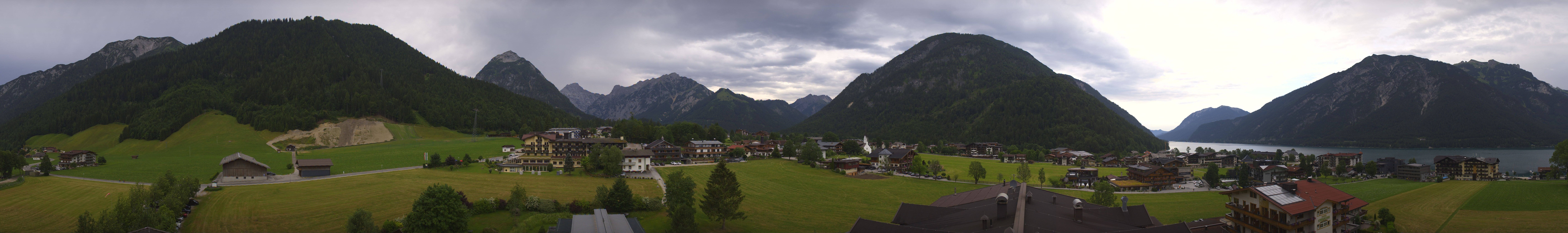 Archived image Webcam Panorama of Pertisau and Achensee