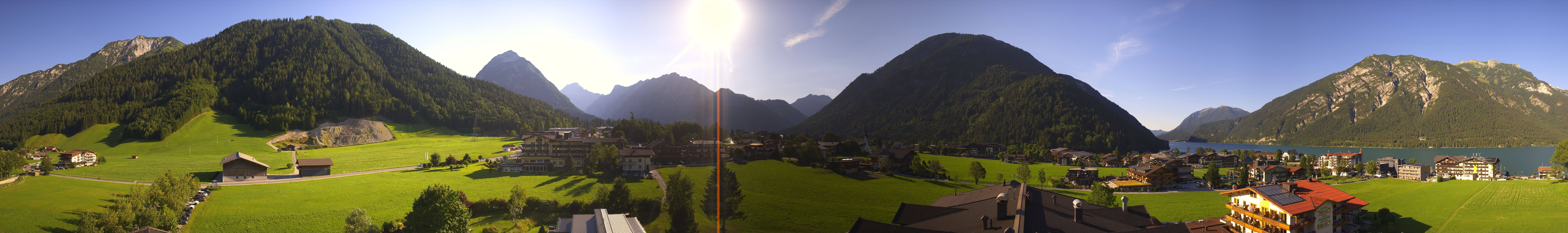 Archived image Webcam Panorama of Pertisau and Achensee