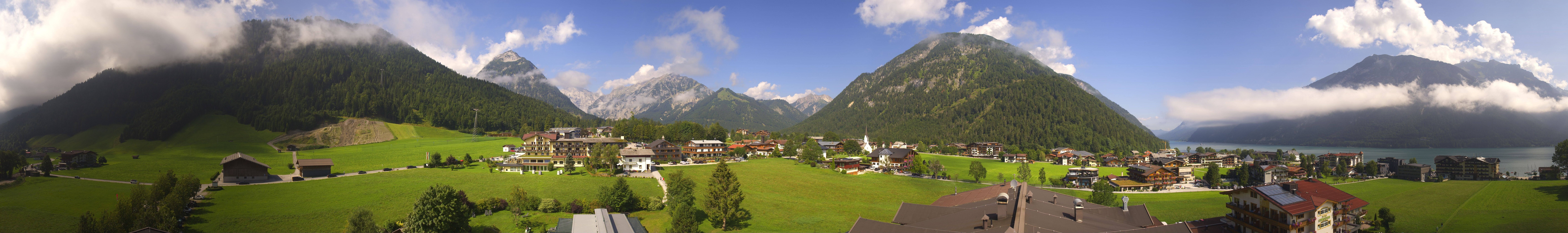 Archived image Webcam Panorama of Pertisau and Achensee