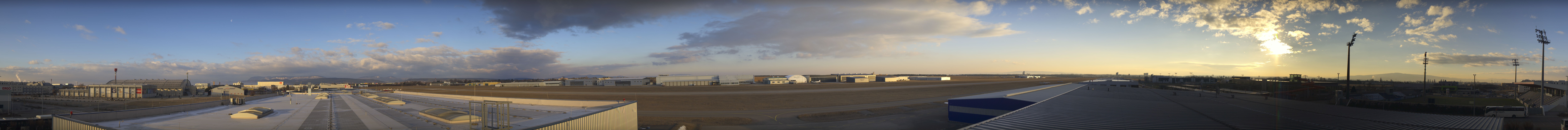 Archiv Foto Webcam Panorama Flugplatz Wiener Neustadt OST