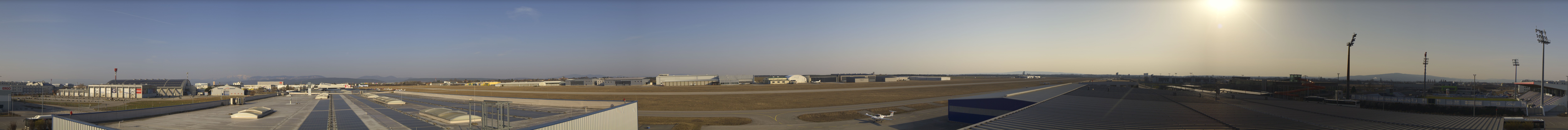 Archiv Foto Webcam Panorama Flugplatz Wiener Neustadt OST