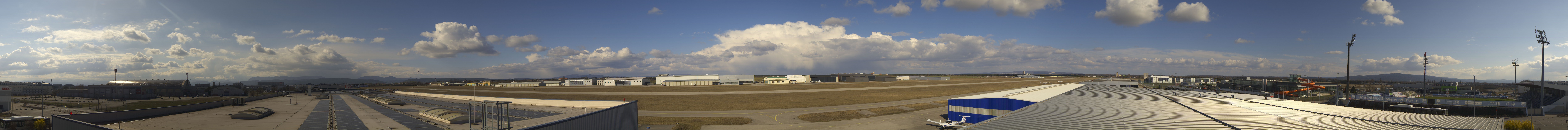 Archiv Foto Webcam Panorama Flugplatz Wiener Neustadt OST